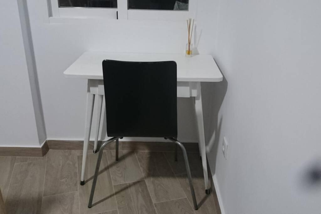 Espacioso Y Centrico Piso Con Zona Chill-Out 알리칸테 외부 사진
