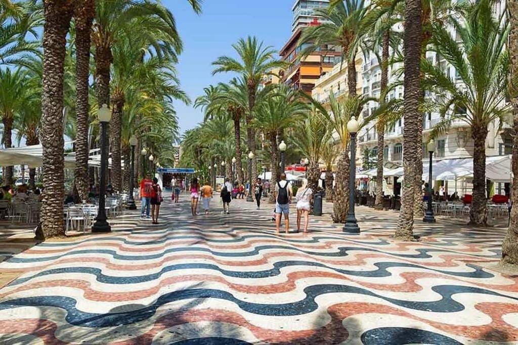 Espacioso Y Centrico Piso Con Zona Chill-Out 알리칸테 외부 사진